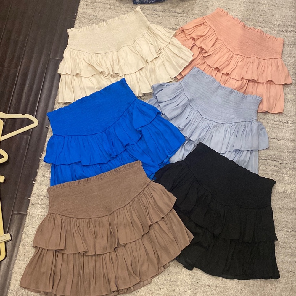 Mustard seed mini skirt